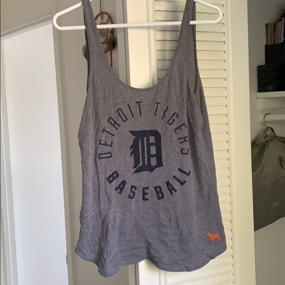 VS DETROIT TIGERS TANK oversized